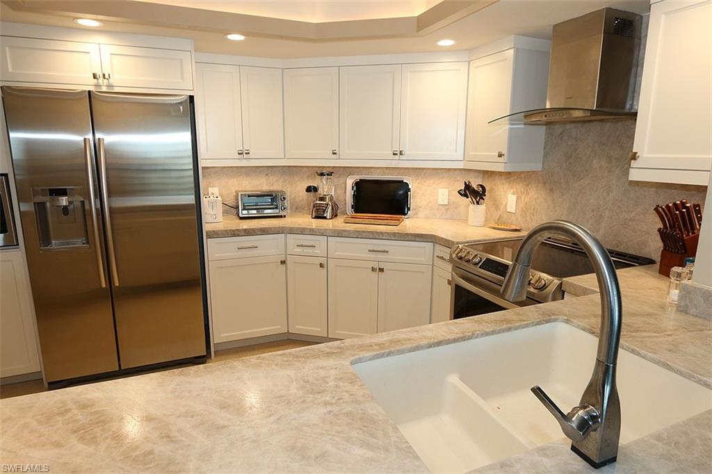 4651 Gulf Shore Blvd N # 1805 Property Photo 30