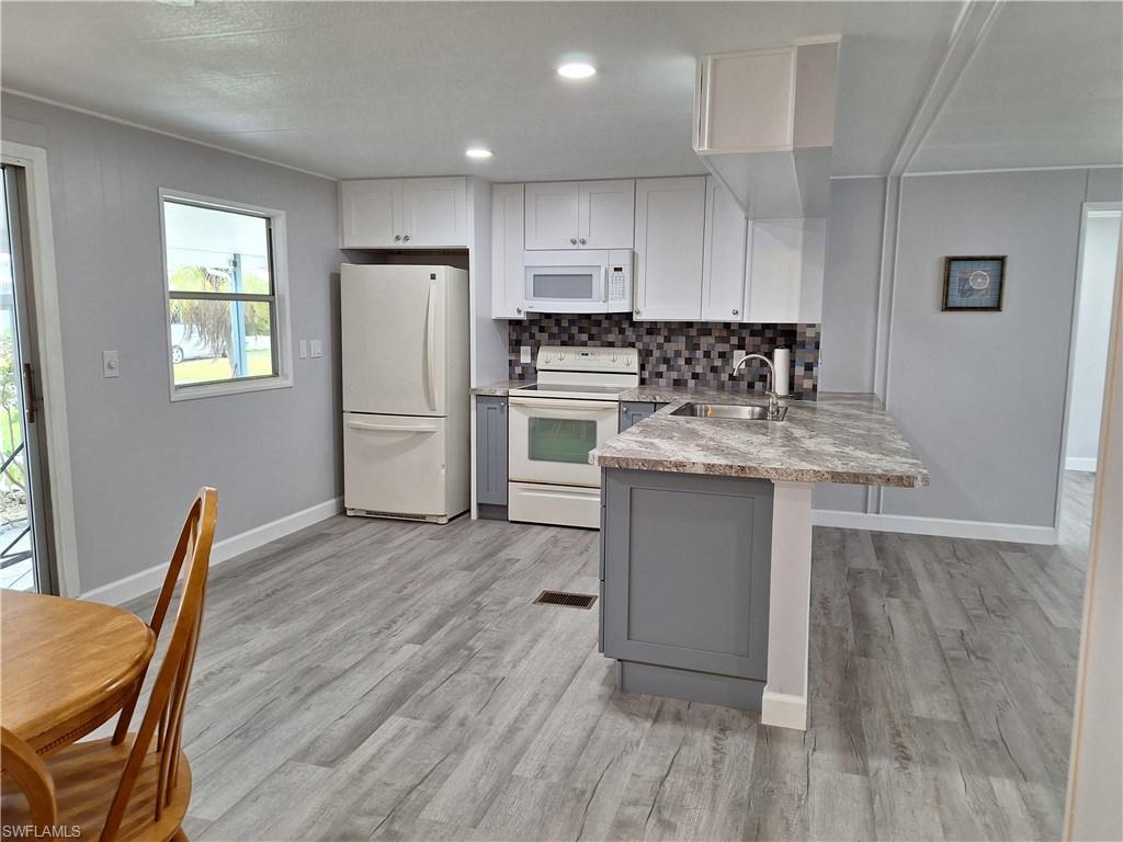 3448 Celestial Way Property Photo 5