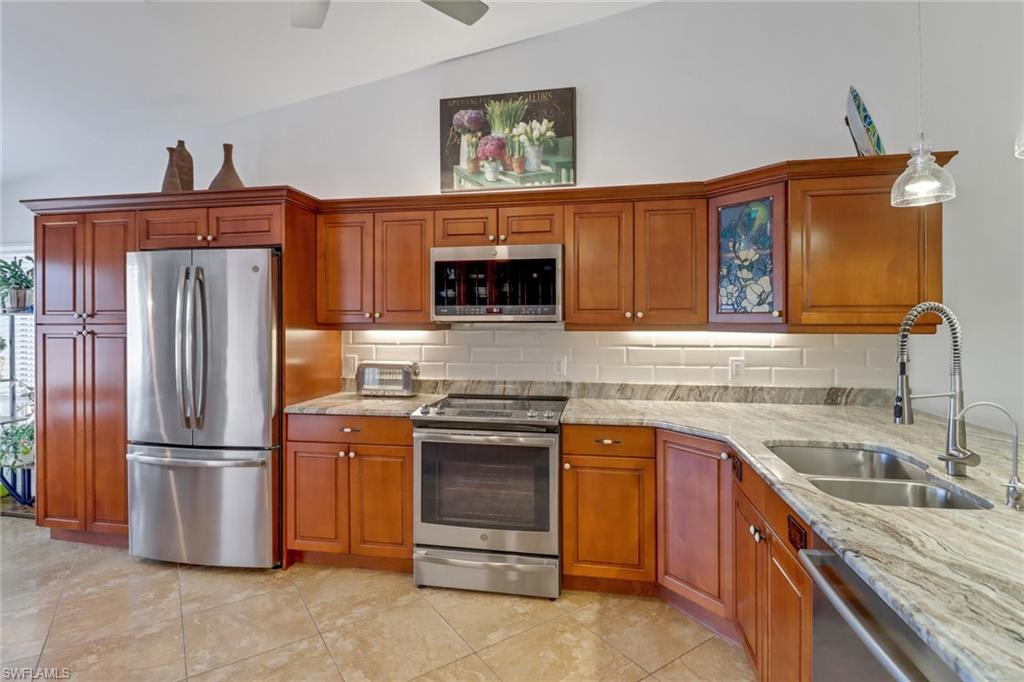 2395 Hidden Lake DR # 4608 Property Photo 1