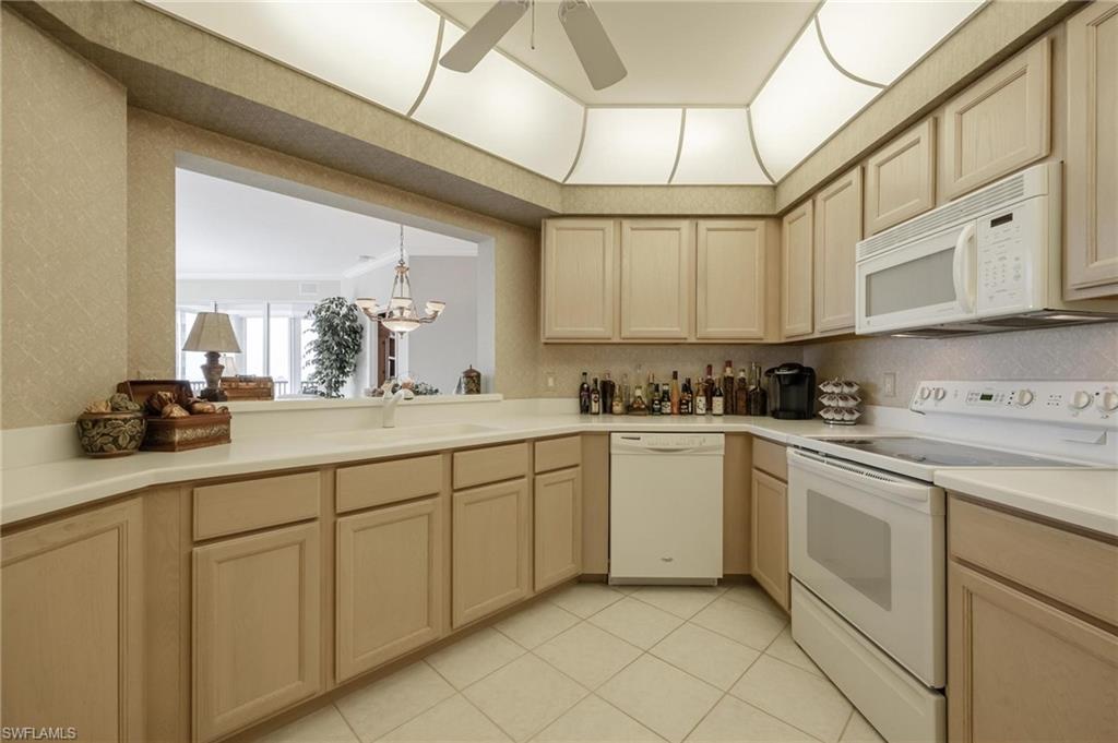 4191 Bay Beach Ln 253 Property Photo 12