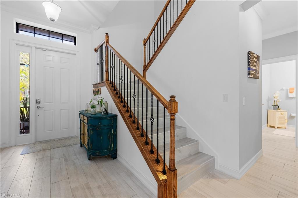 7874 Bucks Run Dr Property Photo 2