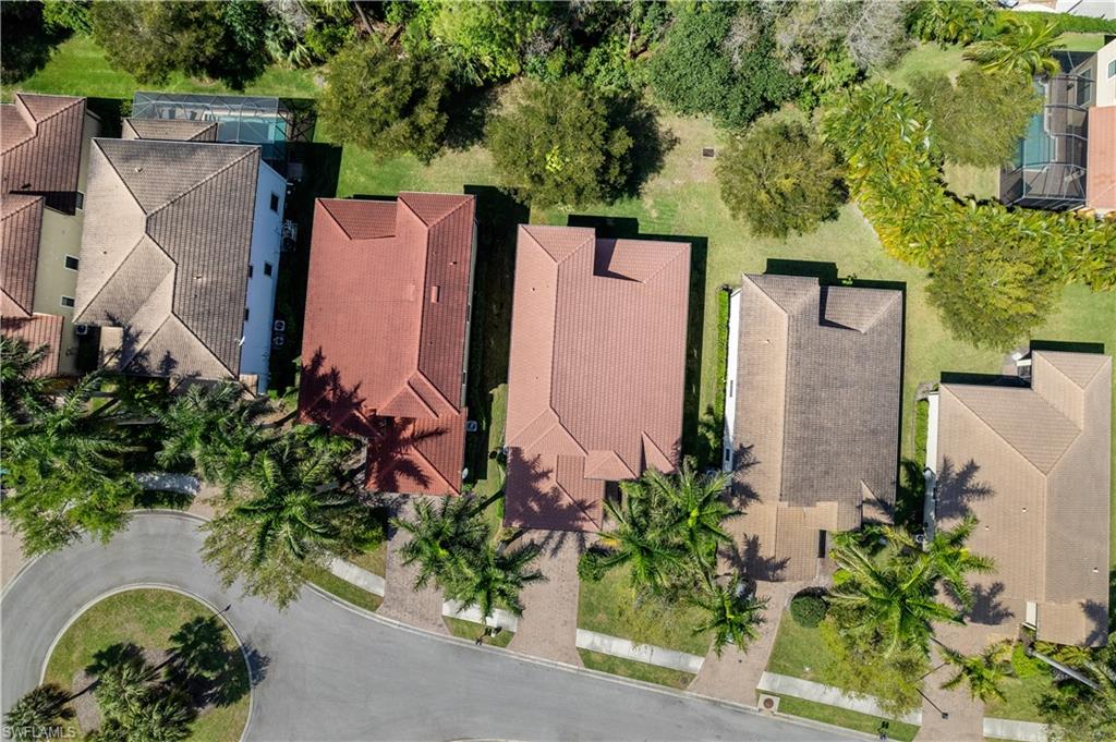 7874 Bucks Run Dr Property Photo 32