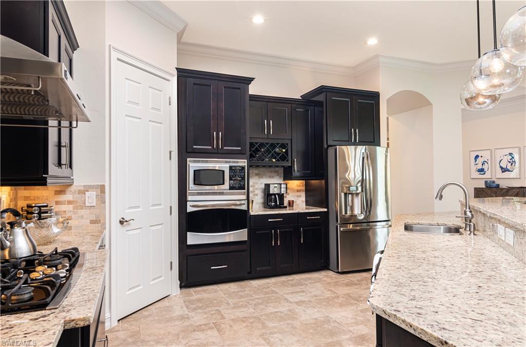 9287 Chiasso Cove Ct Property Photo 7
