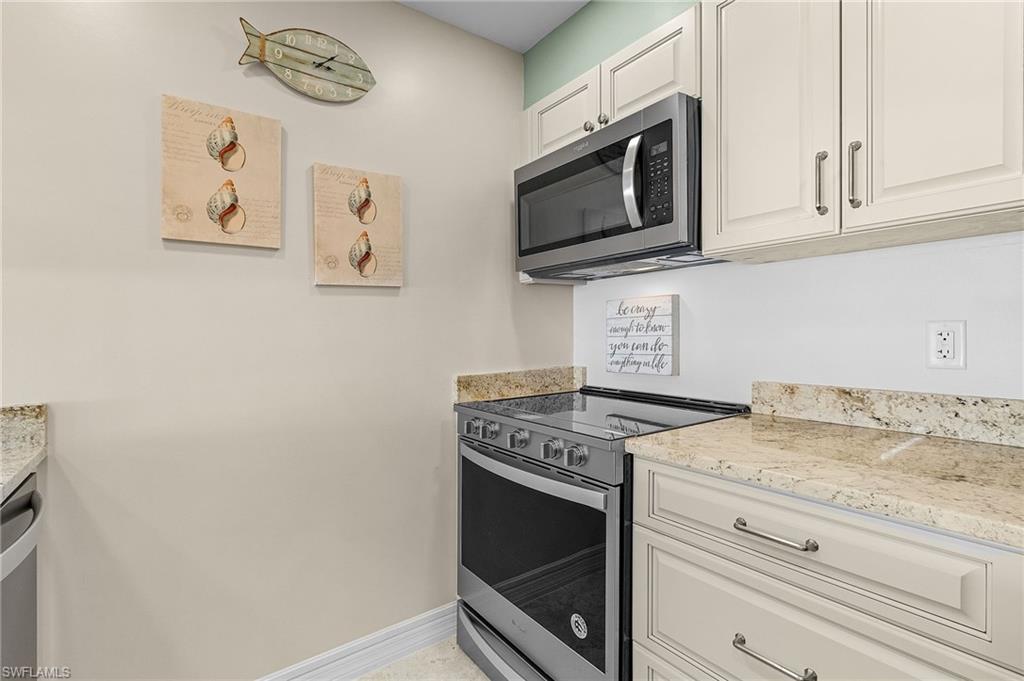 26340 Hickory Blvd # 403 Property Photo 7