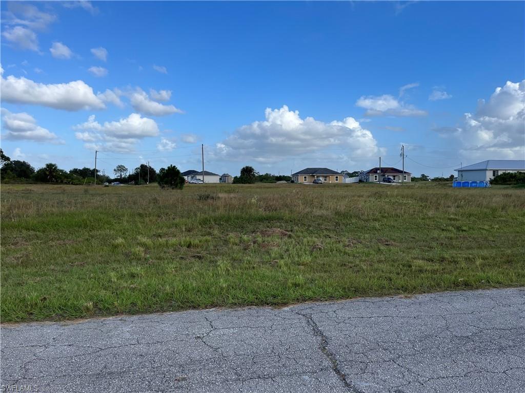 7012 Tide Cir Property Photo 2