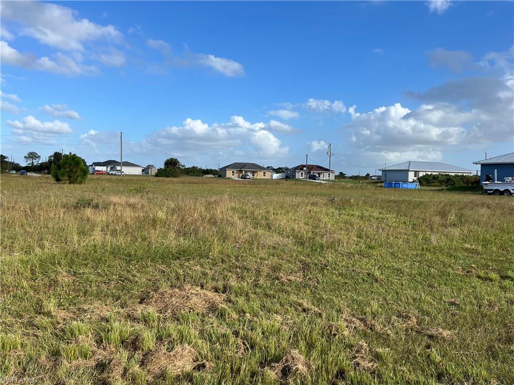 7012 Tide Cir Property Photo 4