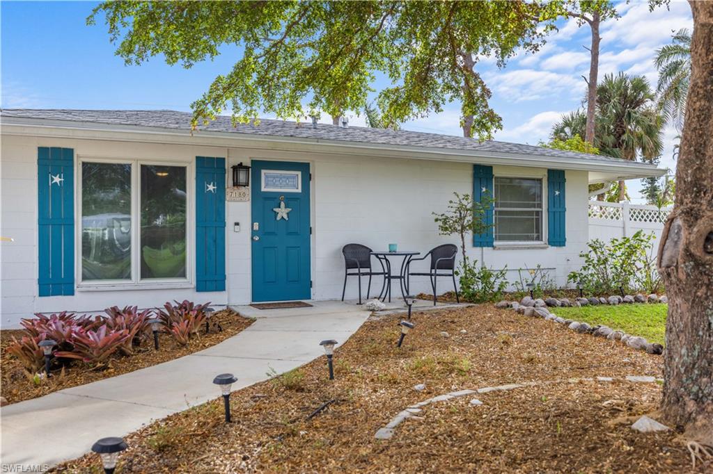 7180 Emily Dr Property Photo 2