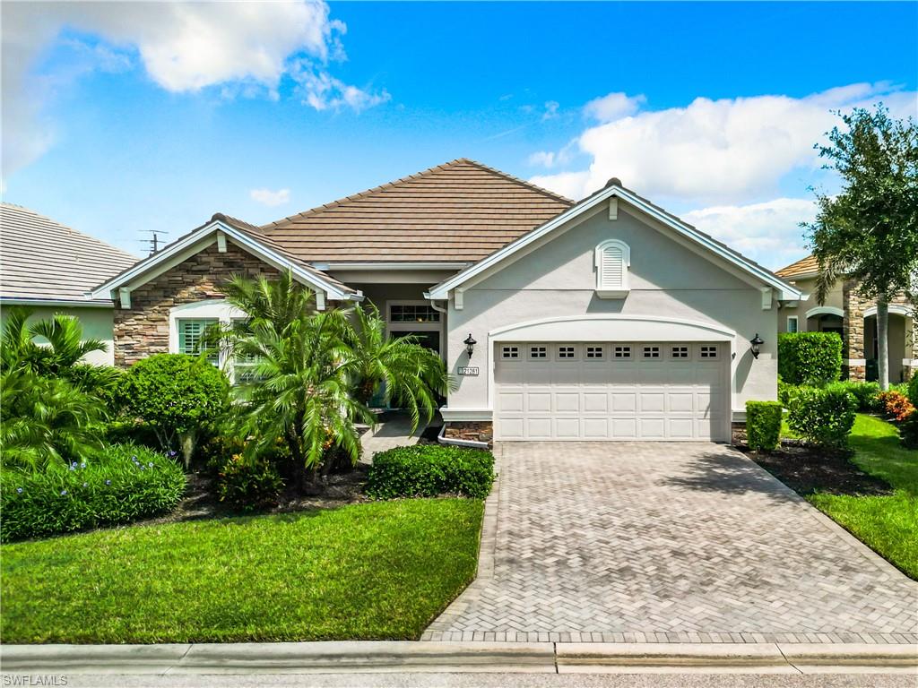 21281 Estero Palm Way Property Photo 2