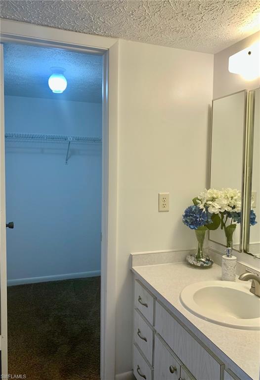4525 Country Club Blvd # 110 Property Photo 17