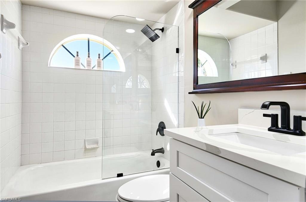 28080 Cavendish Ct # 2007 Property Photo 15