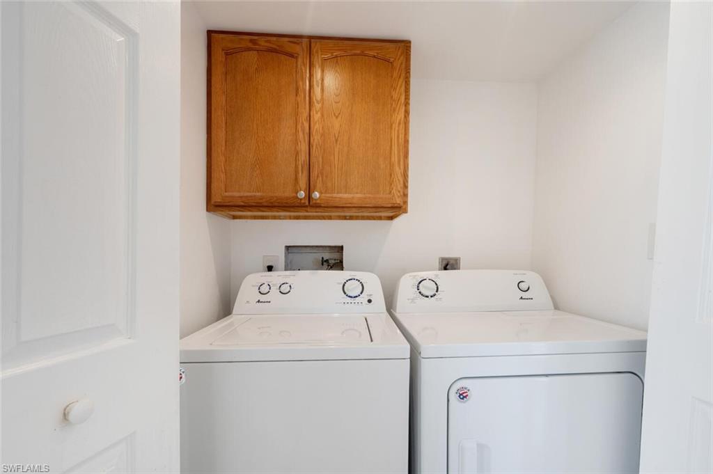 355 Palm Dr # 1 Property Photo 16