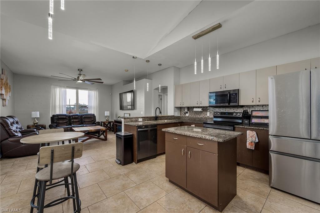 4560 Varsity Cir Property Photo 5