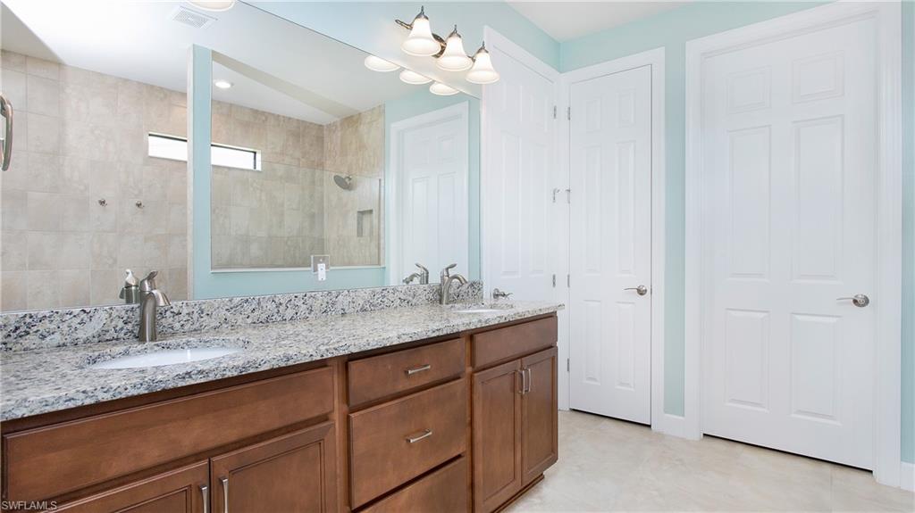 7788 Winding Cypress Dr Property Photo 20