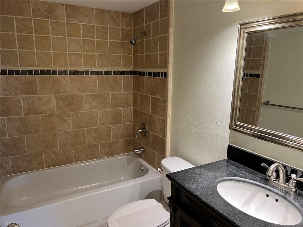 2828 Jackson St E6 Property Photo 12