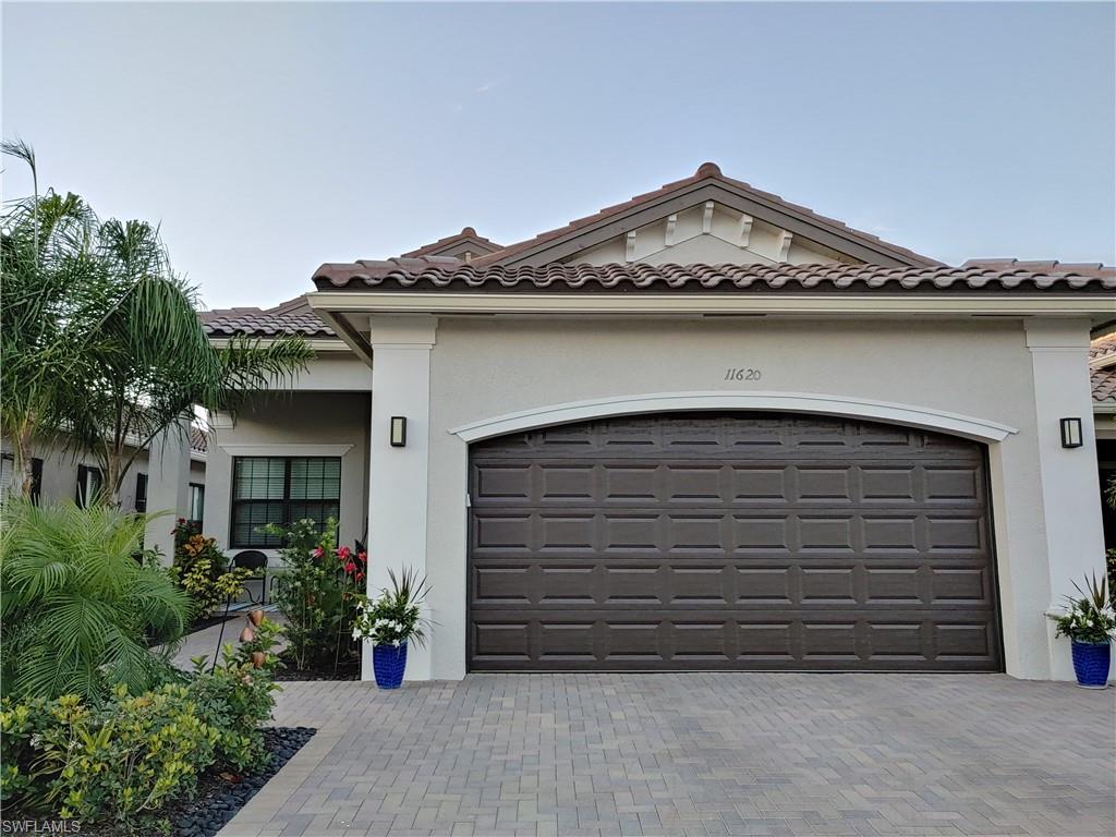 11620 Meadowrun Cir Property Photo 1