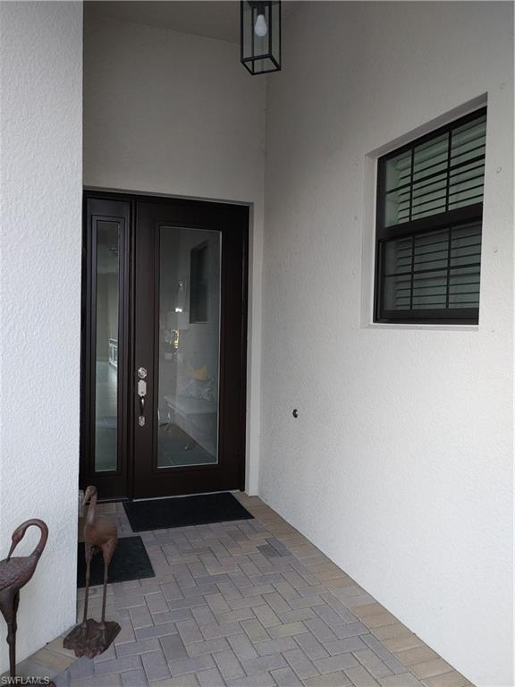 11620 Meadowrun Cir Property Photo 3