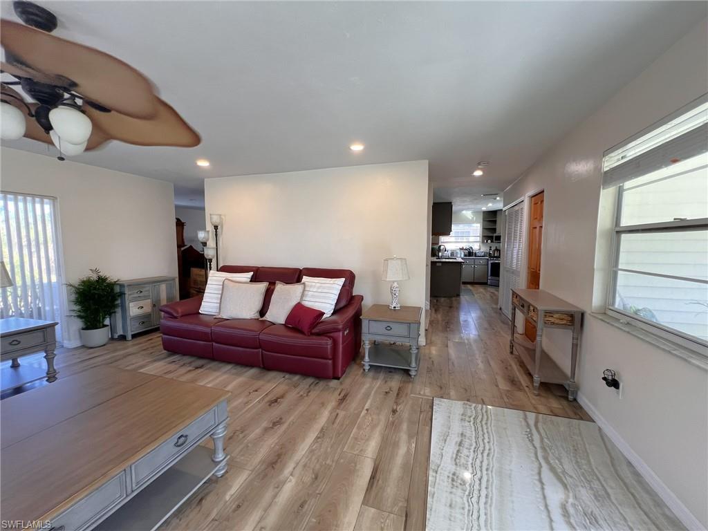 9225 Dimmick Dr Property Photo 14