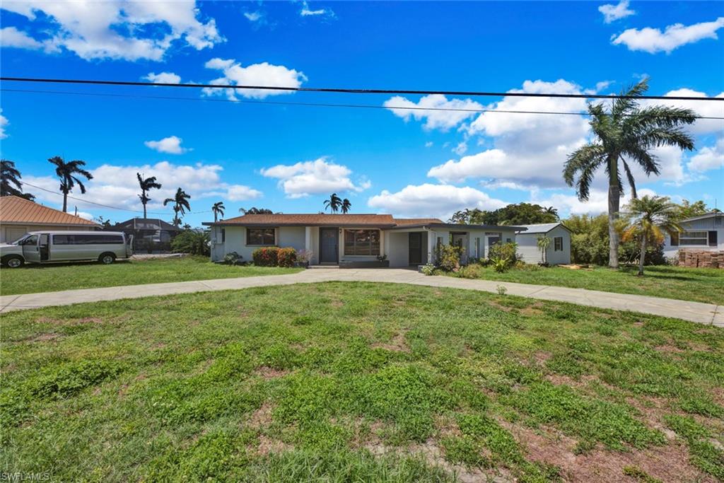 289 Coral Dr Property Photo 3
