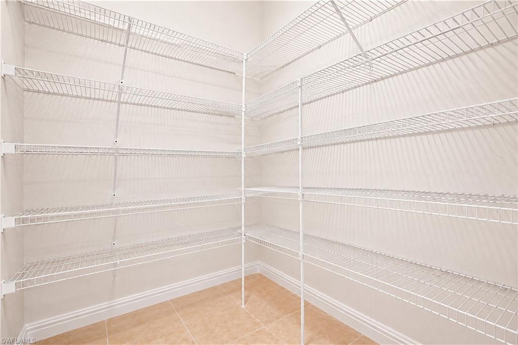 291 Saddlebrook Ln Property Photo 16