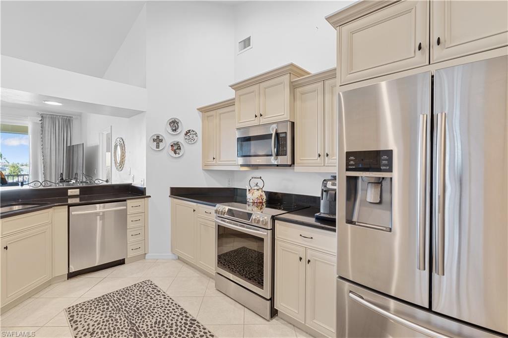 218 Waterway Ct # 202 Property Photo 9