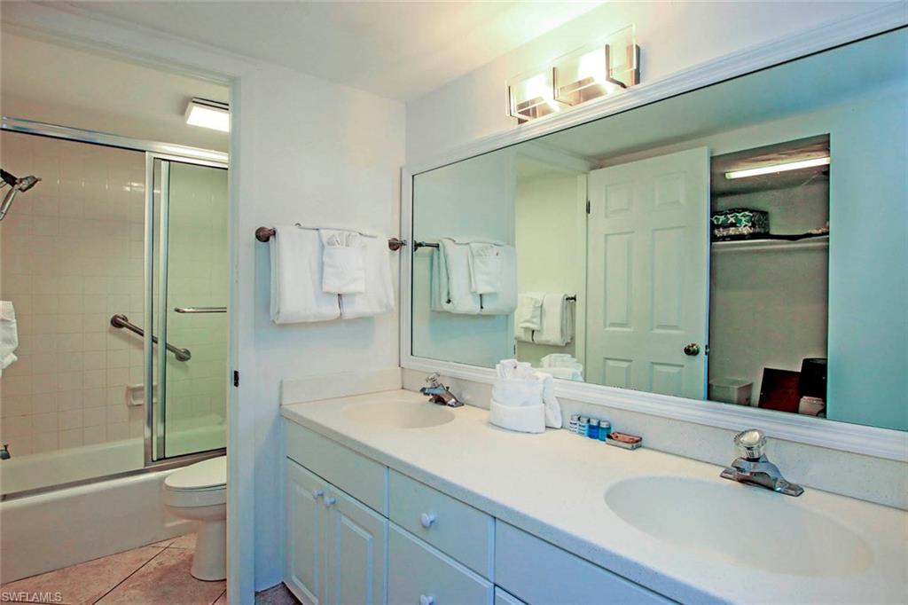 1246 Fulgur St # 401 Property Photo 16