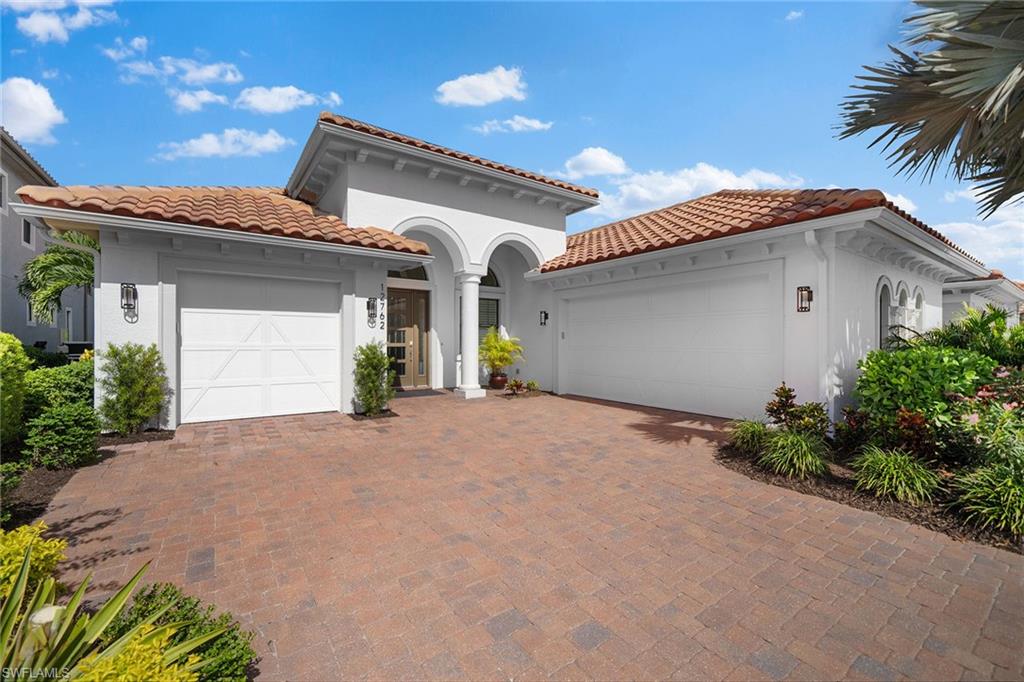 12762 Dundee Ln Property Photo 1