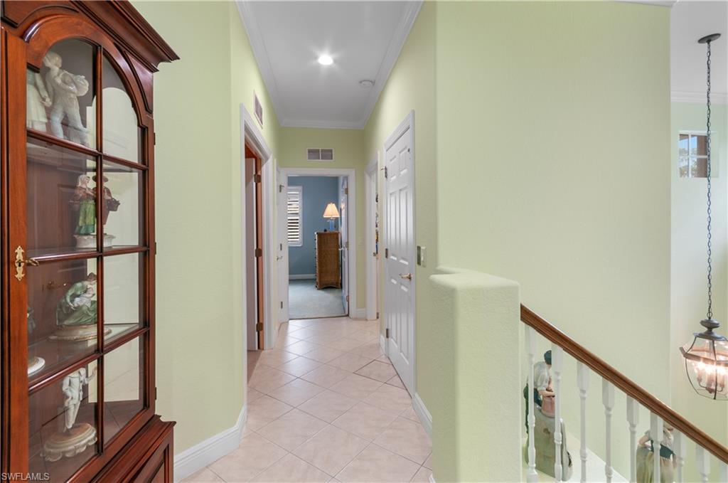 4959 Shaker Heights Ct # 201 Property Photo 8