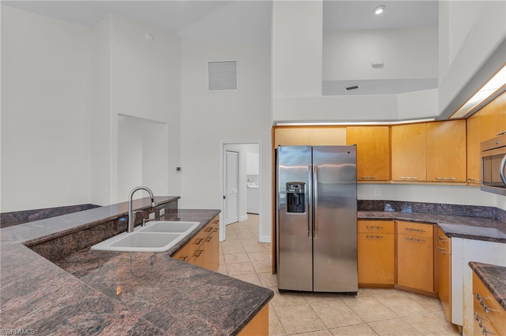 11752 Longshore Way W Property Photo 9