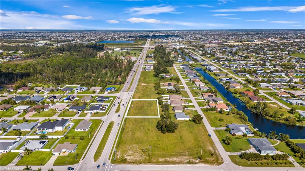 1213 Chiquita Blvd S Property Photo 3