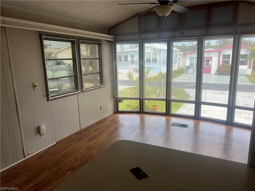 3241 Ott Ln Property Photo 4