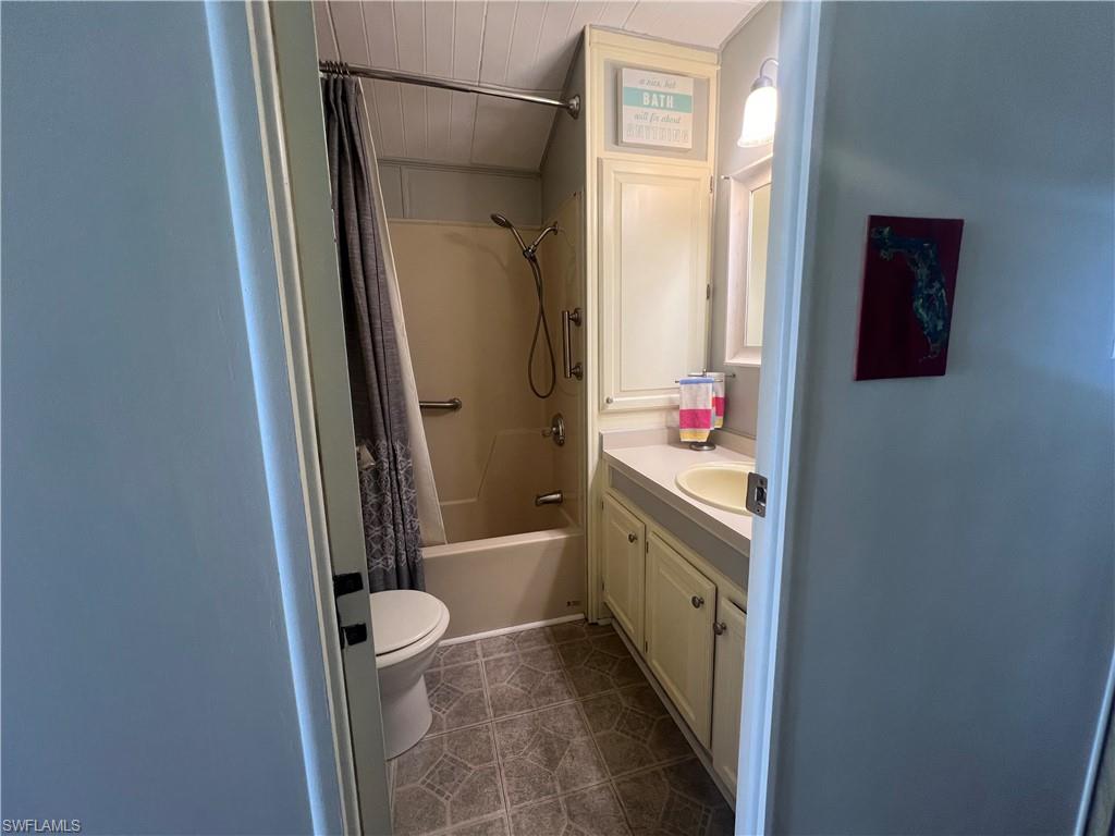3241 Ott Ln Property Photo 8