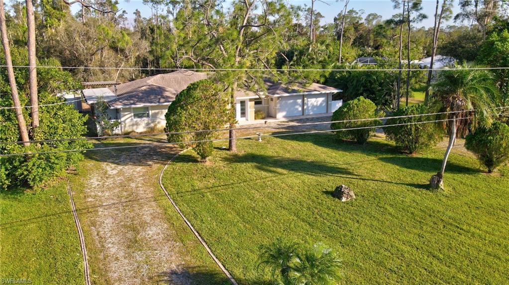 12857 Honeysuckle Rd Property Photo 6