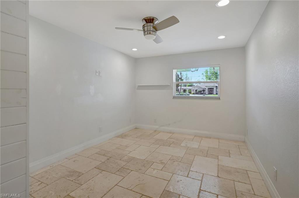 12857 Honeysuckle Rd Property Photo 25