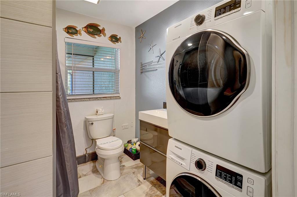 12857 Honeysuckle Rd Property Photo 36