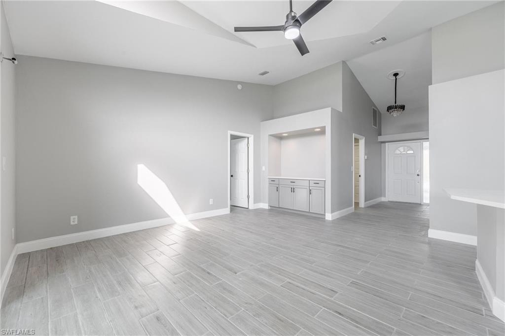 16296 Kelly Woods Dr Property Photo 5