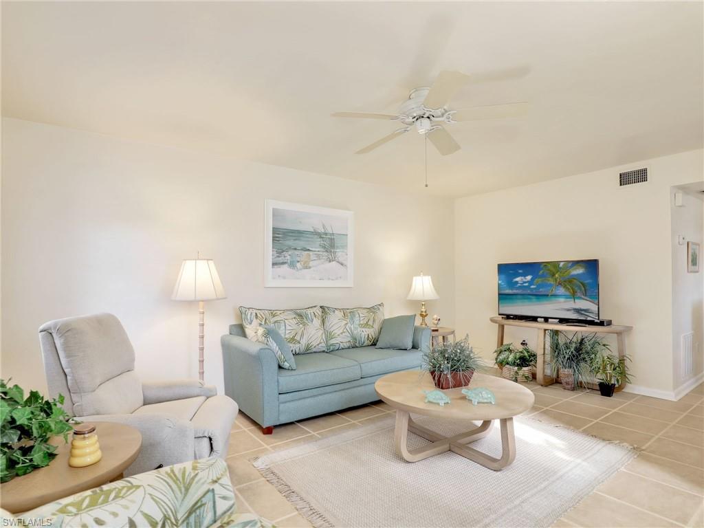 16041 Amberwood Lake Ct # 4 Property Photo 6