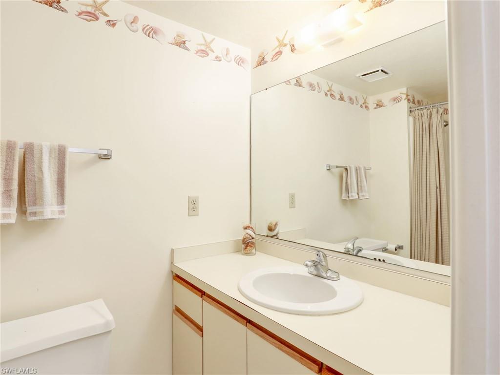 16041 Amberwood Lake Ct # 4 Property Photo 23