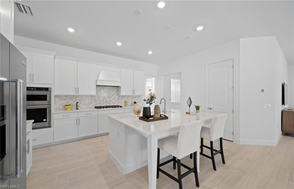 42202 Lake Timber Dr Property Photo 6