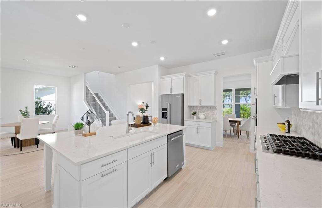 42202 Lake Timber Dr Property Photo 9