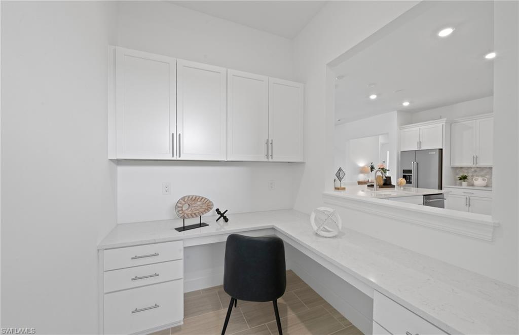 42202 Lake Timber Dr Property Photo 10