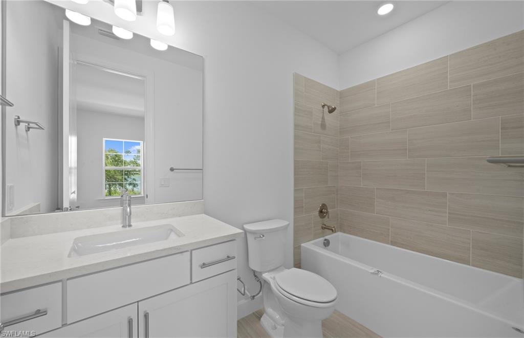 42202 Lake Timber Dr Property Photo 25