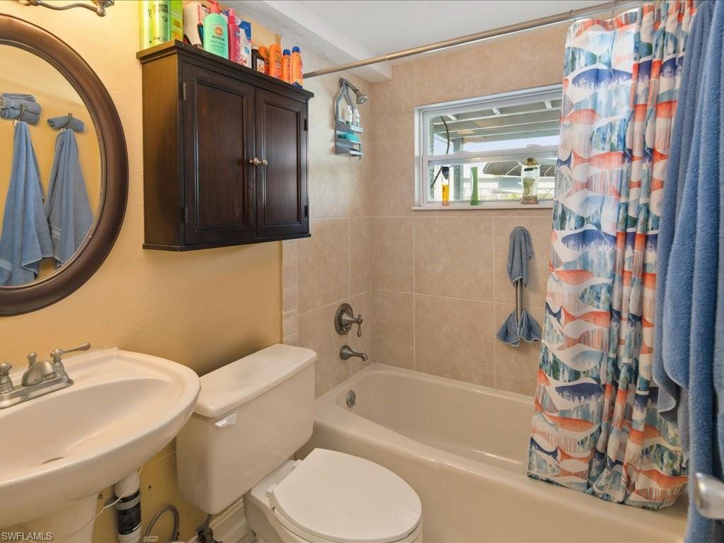 565 Coconut Ave Property Photo 25