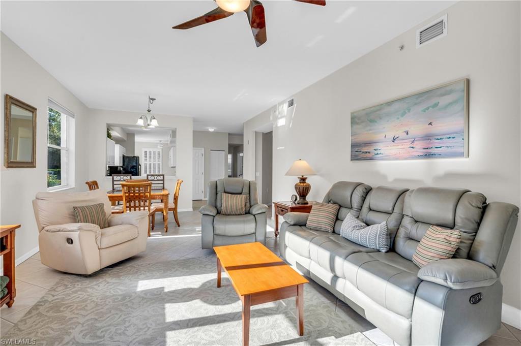 3970 Loblolly Bay Dr 5-108 Property Photo 8