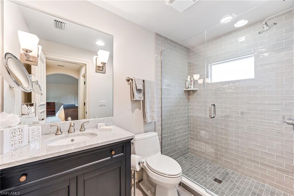 2560 Half Moon Walk Property Photo 31