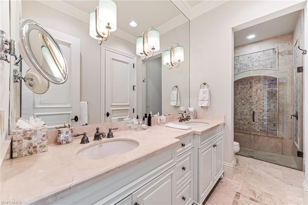 2560 Half Moon Walk Property Photo 32