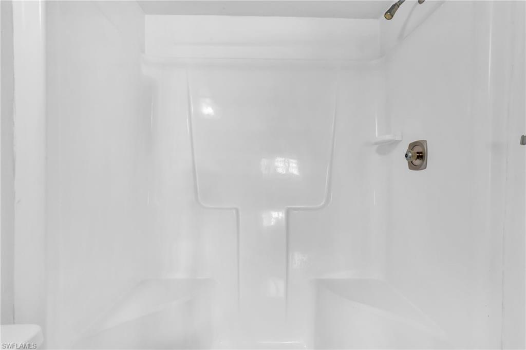 7023 Cedarhurst Dr # 10a Property Photo 8