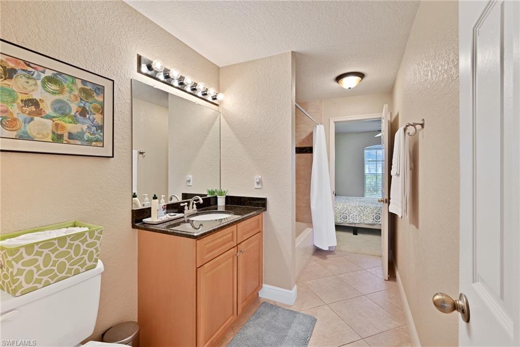 3305 Sw 26th Pl Property Photo 28