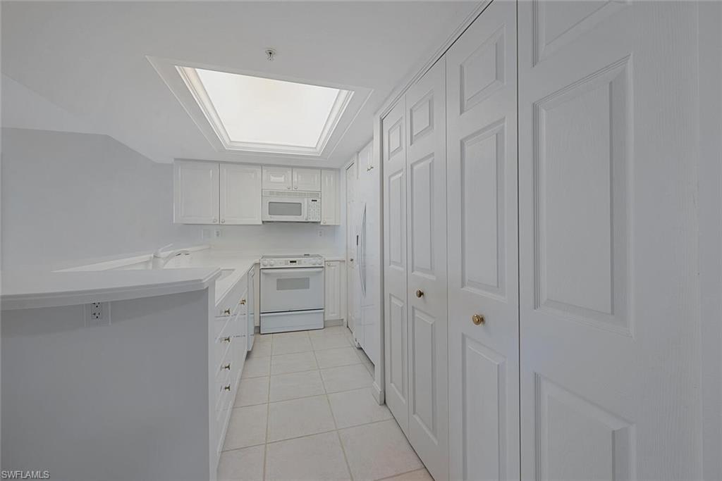 6849 Grenadier Blvd # 603 Property Photo 3