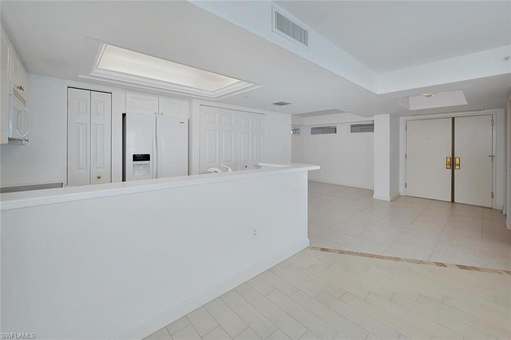 6849 Grenadier Blvd # 603 Property Photo 4