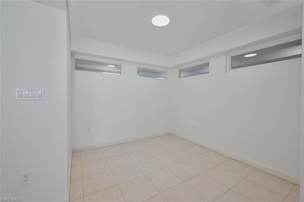 6849 Grenadier Blvd # 603 Property Photo 6